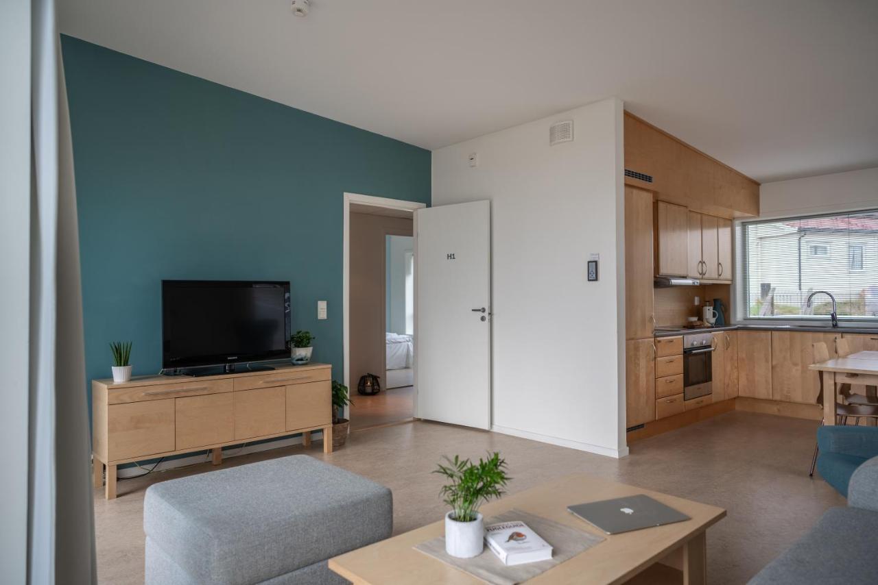 Aparthotel Runde Miljosenter & Opplev Rundøy Extérieur photo